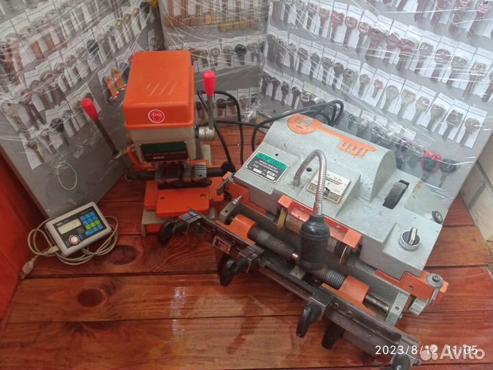 Продаю станки для изготовления ключей