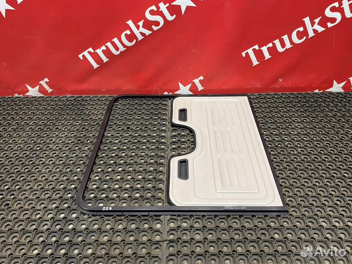 Шторка люка 2020г Daf XF105