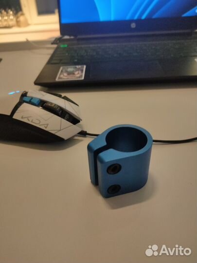 Зажим для трюкового самоката