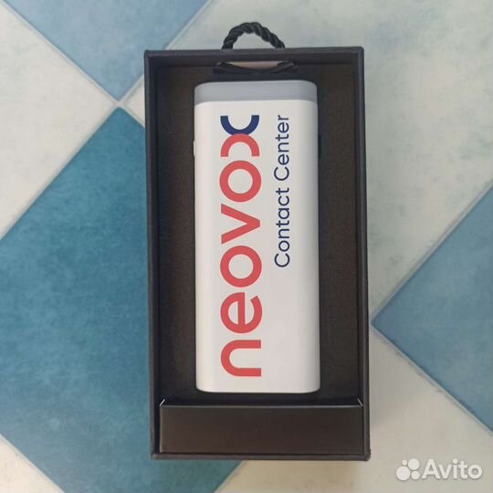 Внешний аккумулятор 9000 mah с фонариком