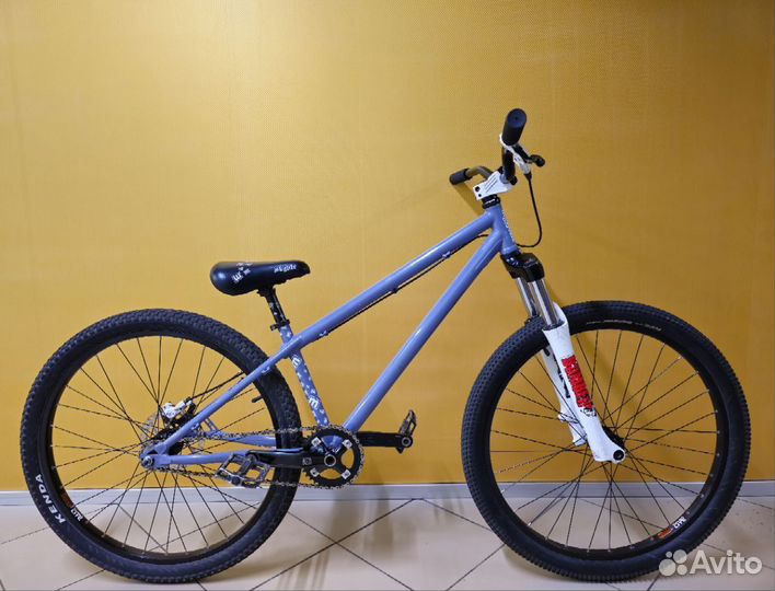 MTB Mongoose Dirt Street