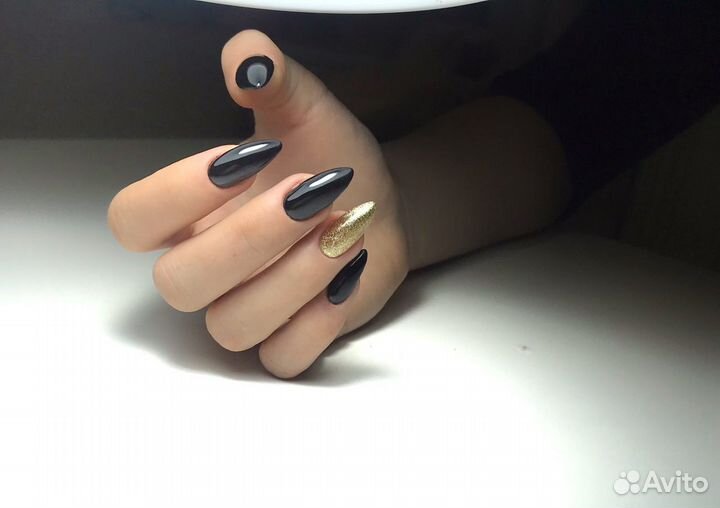 Маникюр,педикюр,укрепление ногтей, гель лак