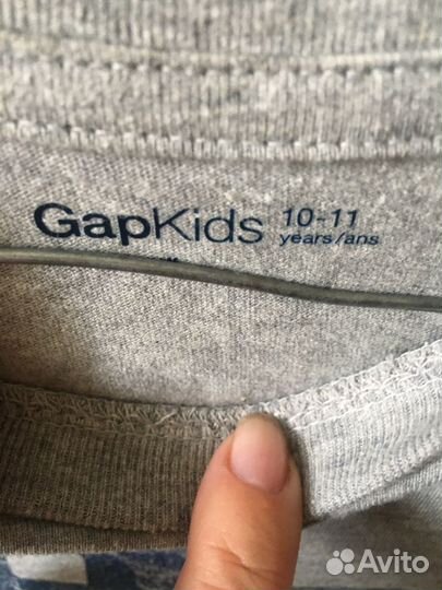 Футболка с длинным рукавом Gap Kids на 10-11 лет