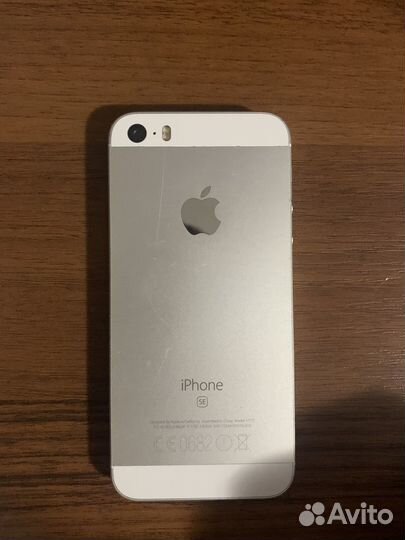 Продаю iPhone se