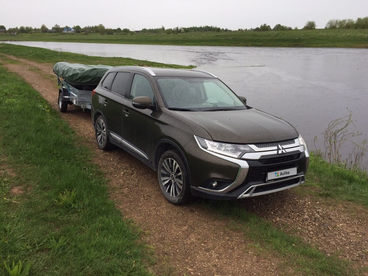 Mitsubishi Outlander: фото владельца