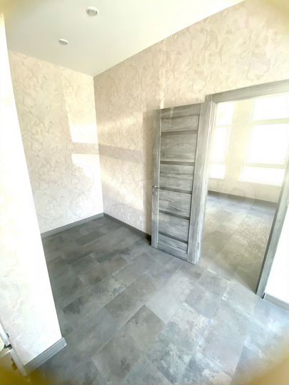 2-к. квартира, 40 м², 1/3 эт.