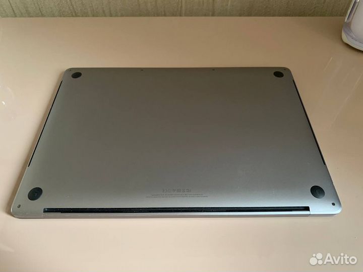 MacBook Pro 15 2016 TouchBar i7/16/256