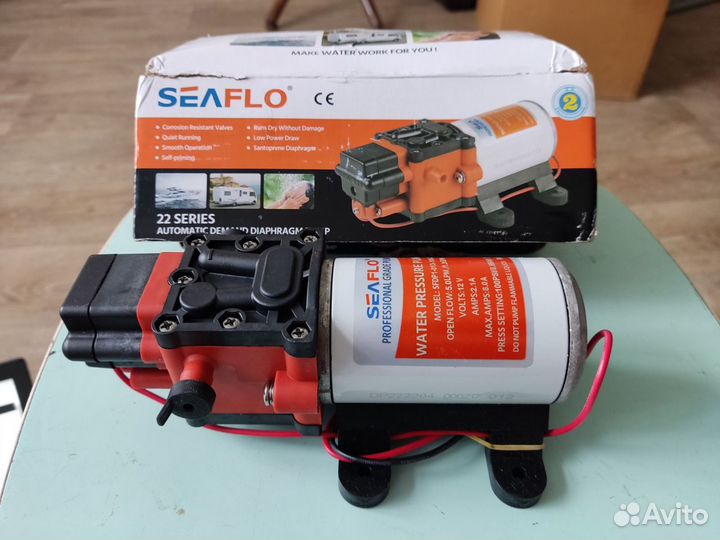 Насос 12 Вольт SeaFlo мембранный, автоматический