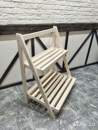 Этажерка для цветов / подставка, стеллаж, полка