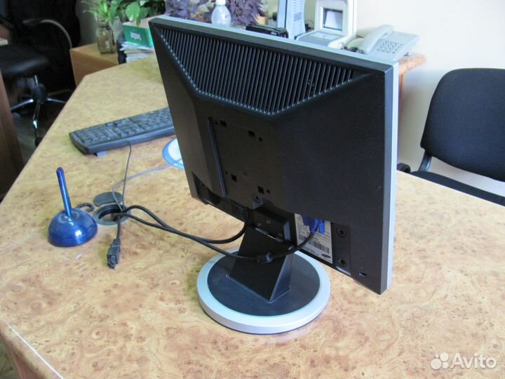 Монитор Samsung 740N S