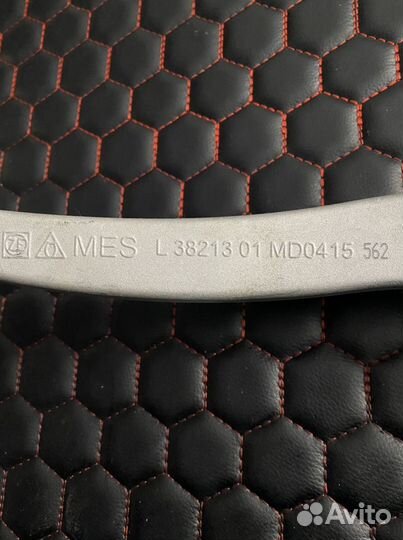 Продольный рычаг левый Mercedes w205/w213