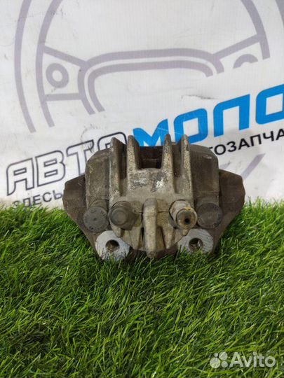 Суппорт задний правый Bmw 5-Series E60 N52B25 2008