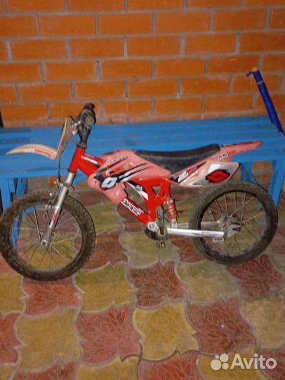 Велосипед-питбайк бу состояние в норме