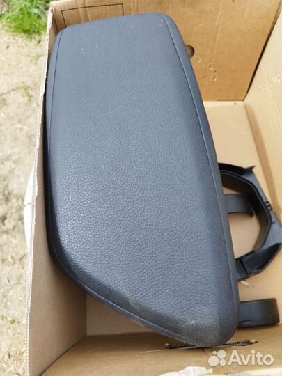 Подлокотник bmw
