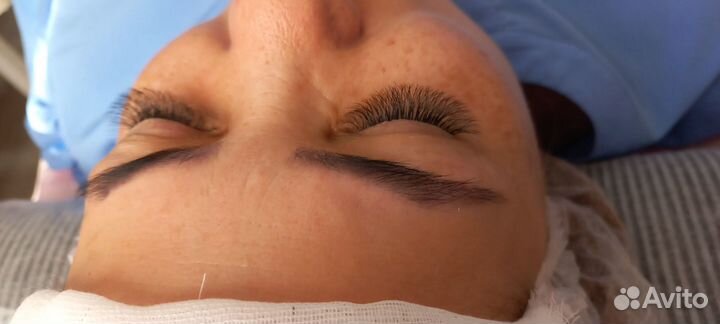 Наращиваю ресницы