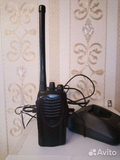 Продаётся рация kenwood tk 2160