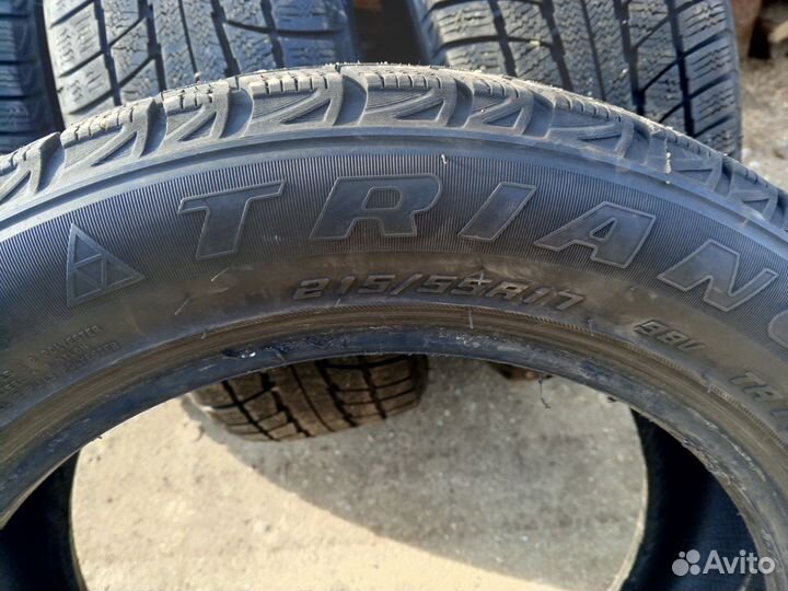 Bridgestone Blizzak LM-001 215/55 R17