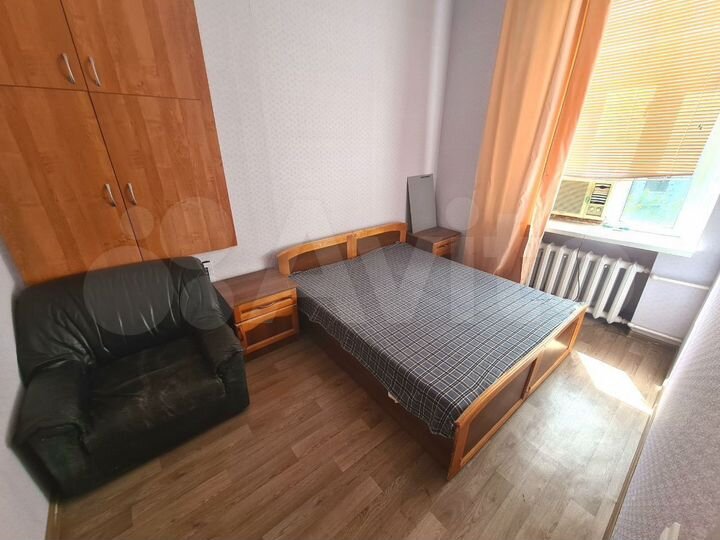 4-к. квартира, 64 м², 2/5 эт.