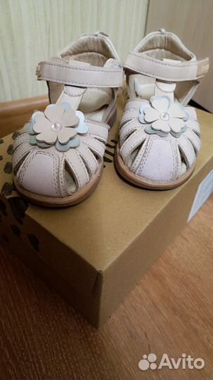 Сандалии для девочки 23 размер