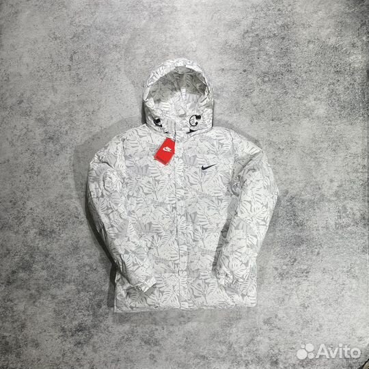 Зимняя куртка Nike / пуховик