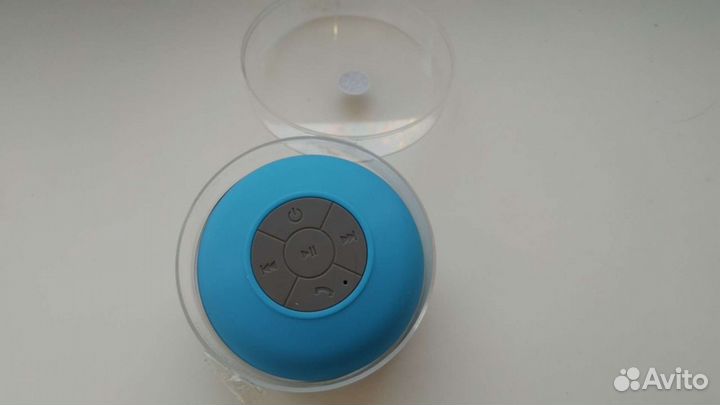 Продаю портативную колонку