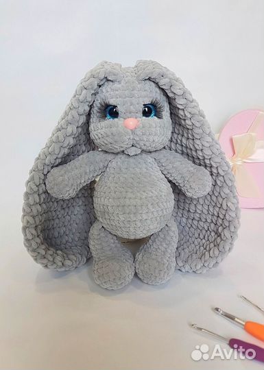 Мягкая игрушка заяц плюшевый вязаный крючком