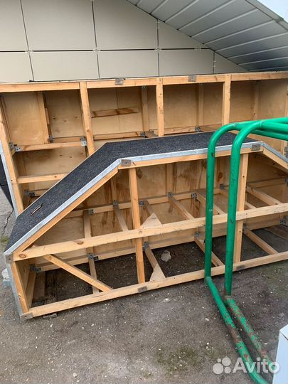 Подиум под барабанную установку