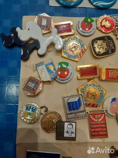 Значки, знаки