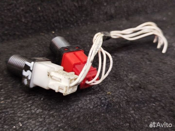 Датчик педали тормоза (лягушка) для Volkswagen Transporter T5