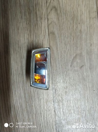 Повторитель поворота на крыло Опель Астра Н