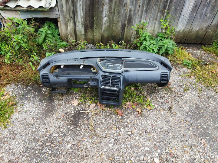 Панель ваз 2110