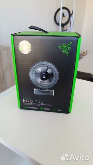 Веб камера razer kiyo pro