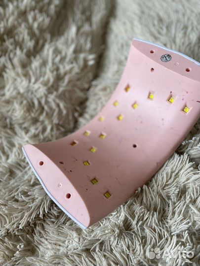 Лампа для ногтей