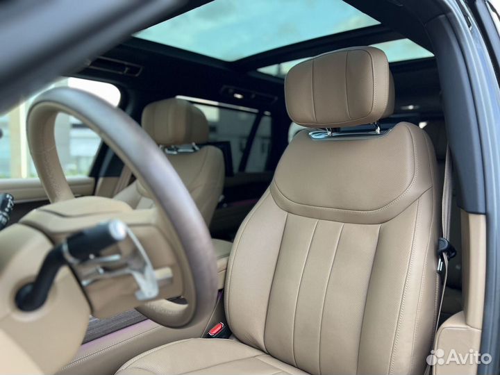 Land Rover Range Rover 4.4 AT, 2024
