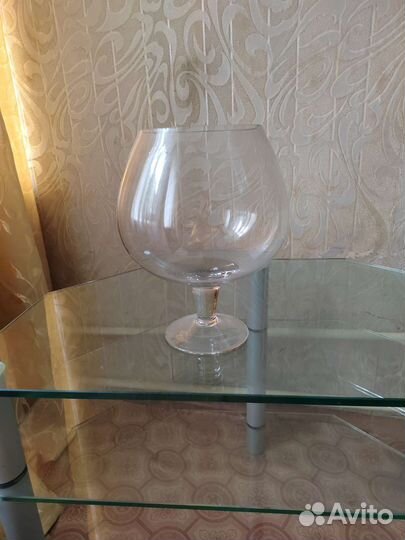 Ваза в виде бокала