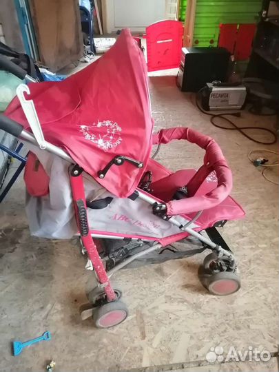 Прогулочная коляска