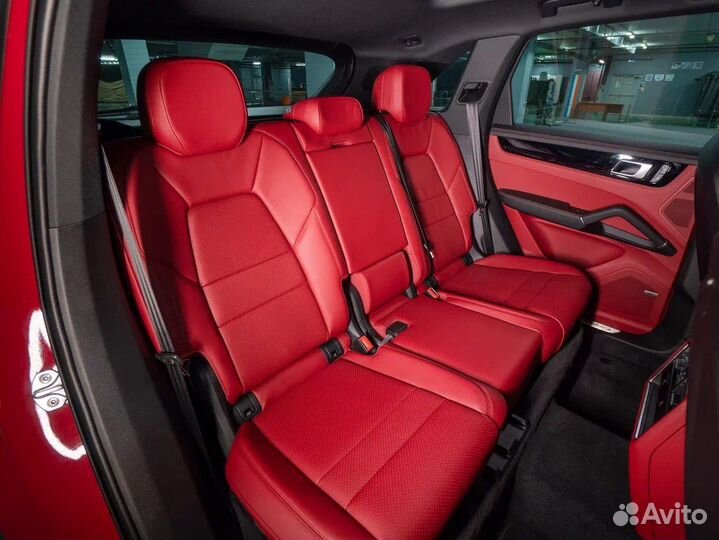 Porsche Cayenne 3.0 AT, 2022, 5 км
