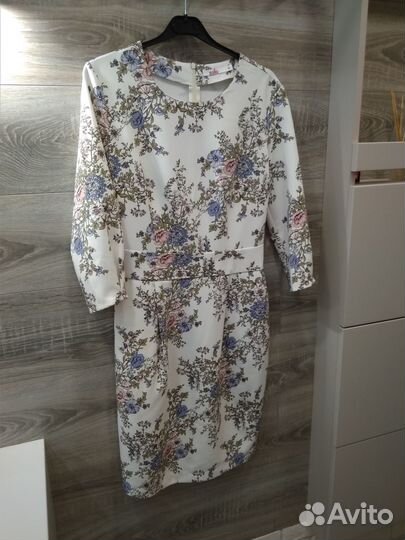 Продаю платье zolla