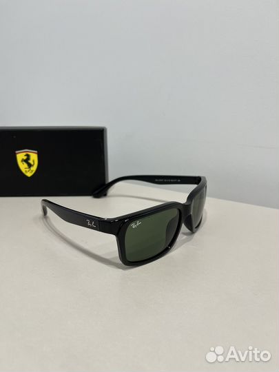 Очки Ray Ban новые Ferrari