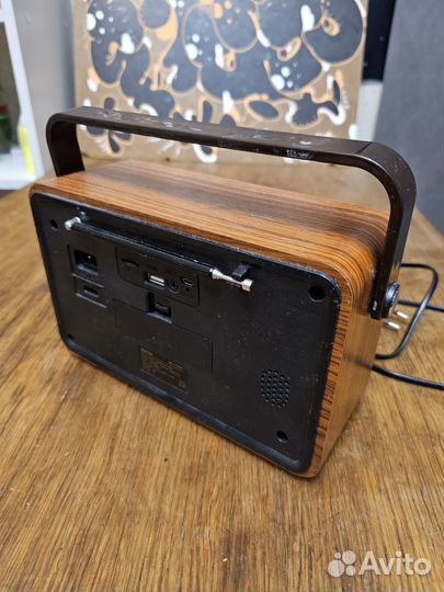 Блютуз Bluetooth колонк Kemai MD-510BT ретро Новый