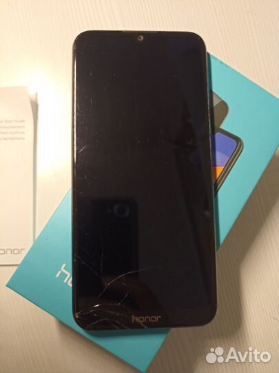 Мобильные телефоны бу honor 8а