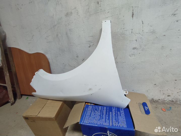 Крыло правое переднее camry 50 55