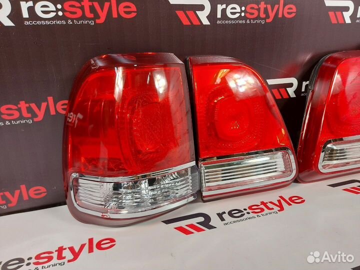 Стопы Toyota Land Cruiser 100 Стиль LC200