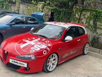 Alfa Romeo 147 1.6 MT, 2001, 10 000 км, с пробегом, цена 900 000 руб.