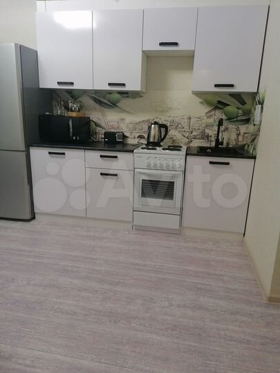 2-к. квартира, 63 м², 1/16 эт.