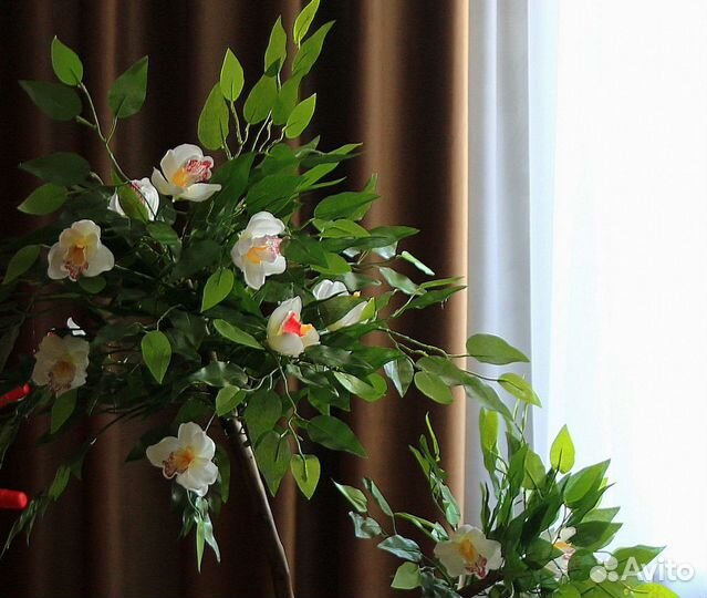 Деревья интерьерные искусственные