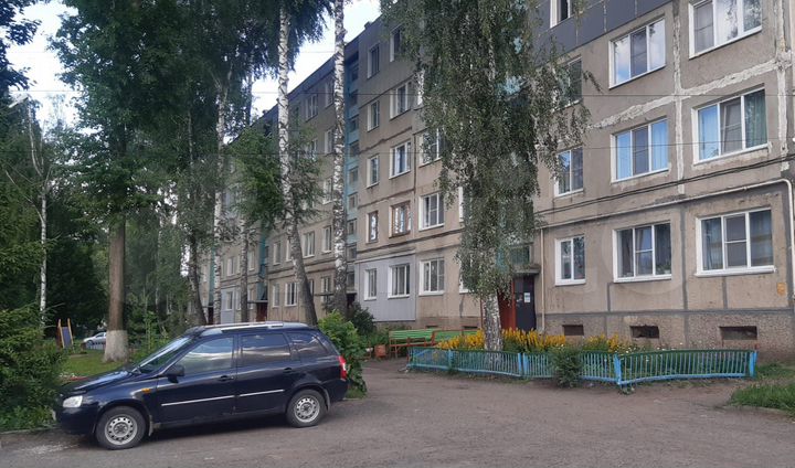 4-к. квартира, 78 м², 2/5 эт.