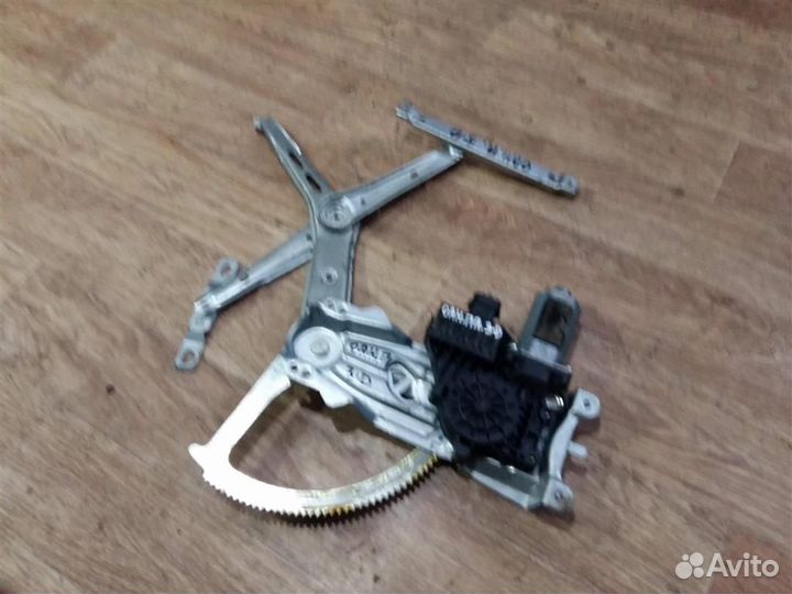 Стеклоподъемник электрический передний правый Ope