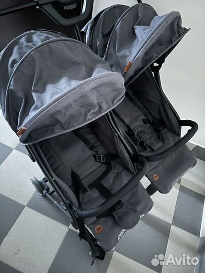 Коляска прогулочная для двойни