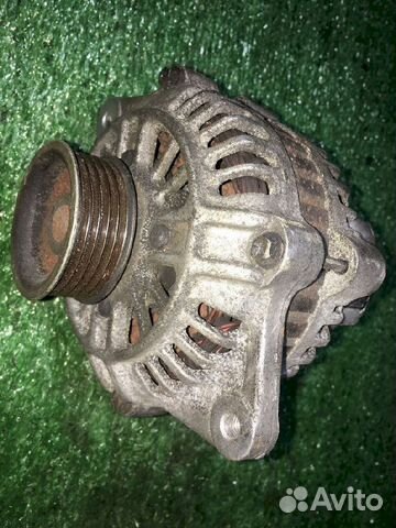 Генератор EJ18 Subaru Legacy BC3 23700AA180